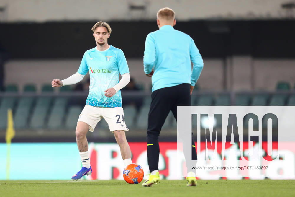KENNETH TAYLOR 24 on Matchday 20 of 38 of the Serie A 2025 26 between HELLAS VERONA and LAZIO at the Bentegodi Stadium in Verona, Italy. Lazio won 1:0. Verona Italy - ZUMAc179 20260111_zep_c179_114