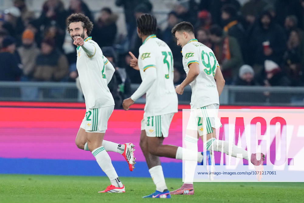 Romas Mario Hermoso celebrates after scoring during the Frecciarossa Italian Cup 2025 2026 soccer match between Roma and Torino at the Rome s Olympic stadium, Italy - Tuesday January 13, 2025 - Soccer ( Photo by Alfredo Falcone LaPresse )