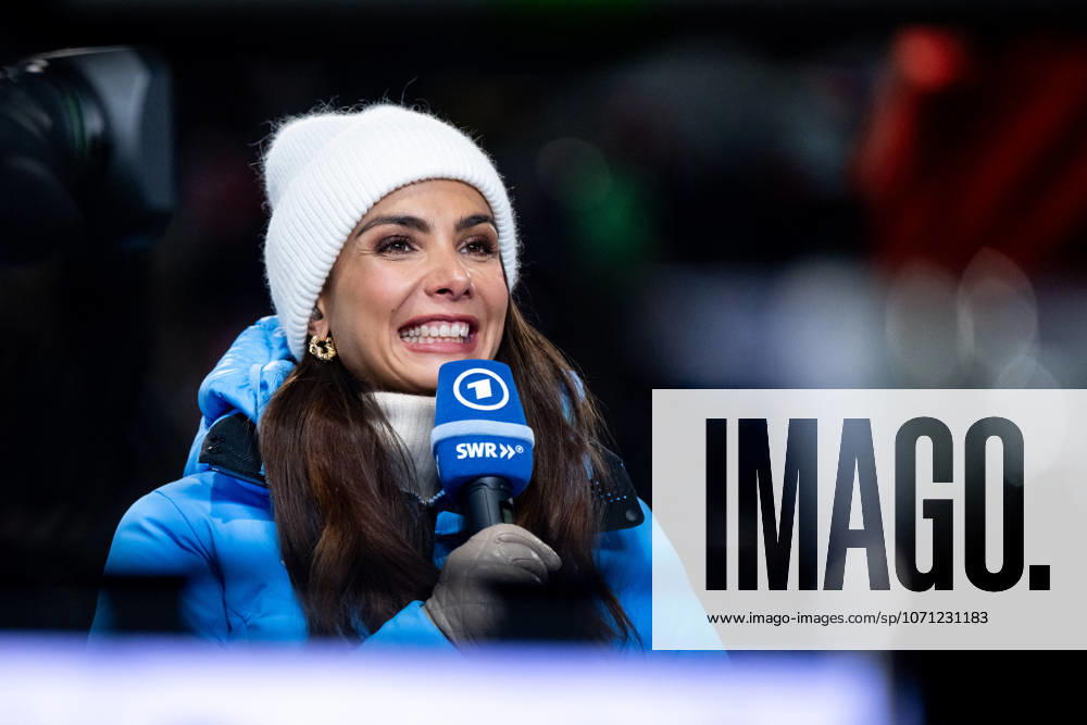 Lea Wagner (ARD Sportschau TV Moderatorin), AUT, Dreikoenigsspringen Vierschanzentournee, FIS Viessmsann Skisprung Weltcup Bischofshofen, Wettkampf, Saison 2025 2026, 06.01.2026 AUT, Dreikoenigsspringen Vierschanzentournee, FIS Viessmsann Skisprung Weltcup Bischofshofen, Wettkampf, Saison 2025 2026, 06.01.2026 Bischofshofen