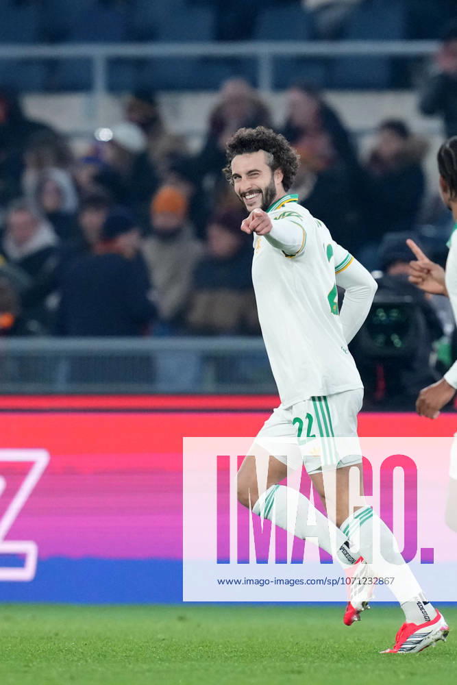 RomaÕs Mario Hermoso celebrates after scoring during the Frecciarossa Italian Cup 2025 2026 soccer match between Roma and Torino at the Rome s Olympic stadium, Italy - Tuesday January 13, 2025 - Soccer ( Photo by Alfredo Falcone LaPresse )