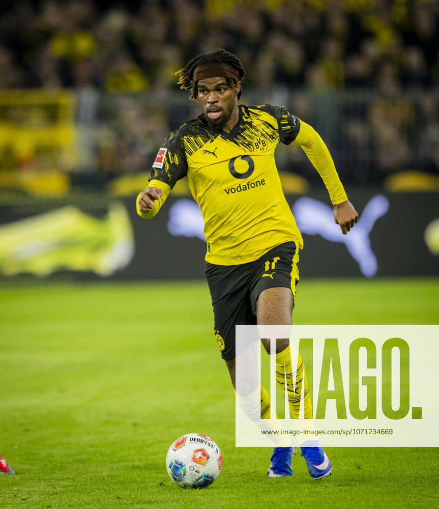 Dortmund, Germany. 13th Jan 2026. Carney Chukwuemeka (BVB) Borussia Dortmund - Werder Bremen 13.01.2026