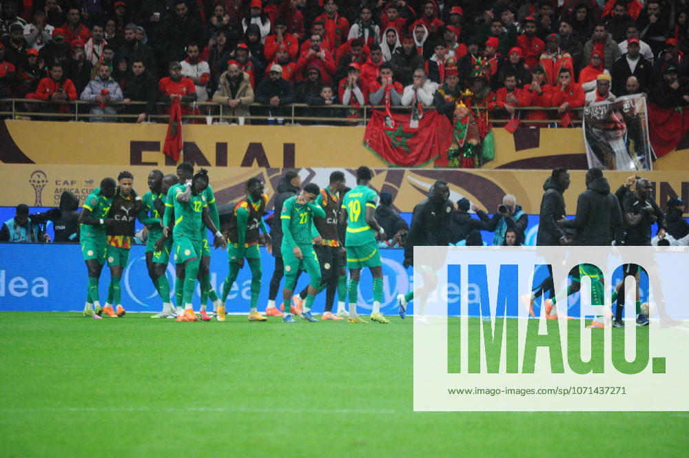 Senegal celebrate during the Africa Cup of Nations (AFCON) Final match between Senegal and Morocco in Rabat on January 18th in Rabat, Morocco. Photo by Segun Ogunfeyitimi
