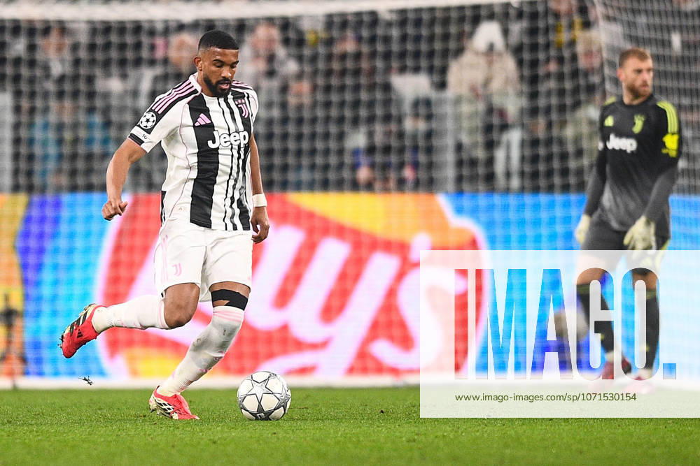 2026-01-21 Juventus FC v SL Benfica - UEFA Champions League 2025 26 League Phase MD7 TURIN, ITALY - JANUARY 21: Gleison Bremer of Juventus FC during the UEFA Champions League 2025 26 League Phase MD7 match between Juventus FC and SL Benfica at Allianz Stadium on January 21, 2026 in Turin, Italy. (Photo by Alberto Gandolfo BSR Agency) Turin Italy Content not available for redistribution in The Netherlands directly or indirectly through any third parties.
