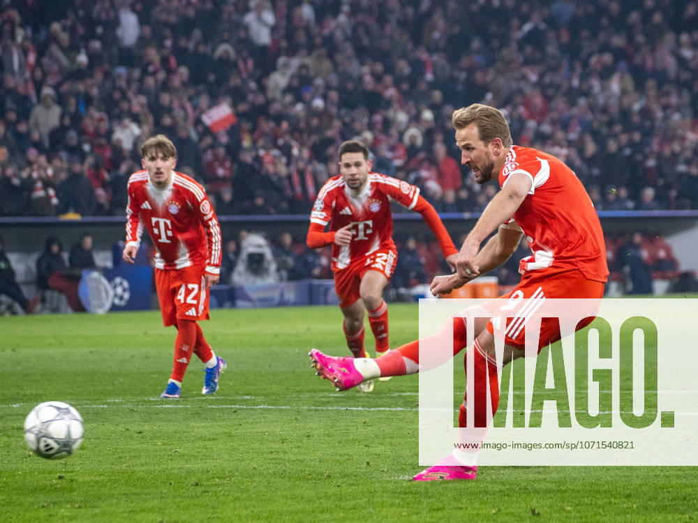 Bayerns 9 Harry KANE trifft per Elfmeter-Strafstoss ins Tor zum 2:0. Fussball: Bayern - Gilloise. Fußball Championsleague, FC Bayern München - Royale Union Saint-Gilloise, Spieltag 7, Saison 2025-2026, am 21.01.2026 in Muenchen, A L L I A N Z A R E N A, Deutschland. Quelle Copyright Credit : Oryk HAIST