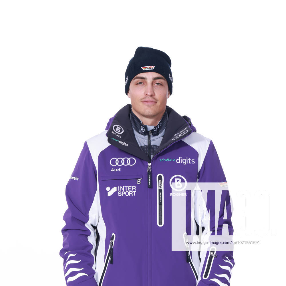 Anton Grammel , DSV (Deutscher Skiverband) Porträttermin 2025 2026, Ski Alpin, Headshot, Headshots, Porträt, Shooting, Studio, Studioshooting, Vorstellung, Präsentation, Pressetermin, GER !ACHTUNG: Honorarfreie Nutzung bei Urhebernennung - This media material may be used freely for editorial purposes in broadcast, print, online, and radio. Use for other purposes is prohibited! !ACHTUNG: Honorarfreie Nutzung bei Urhebernennung - This media asset is free for editorial broadcast, print, online and radio use. It is restricted for use for other purposes!