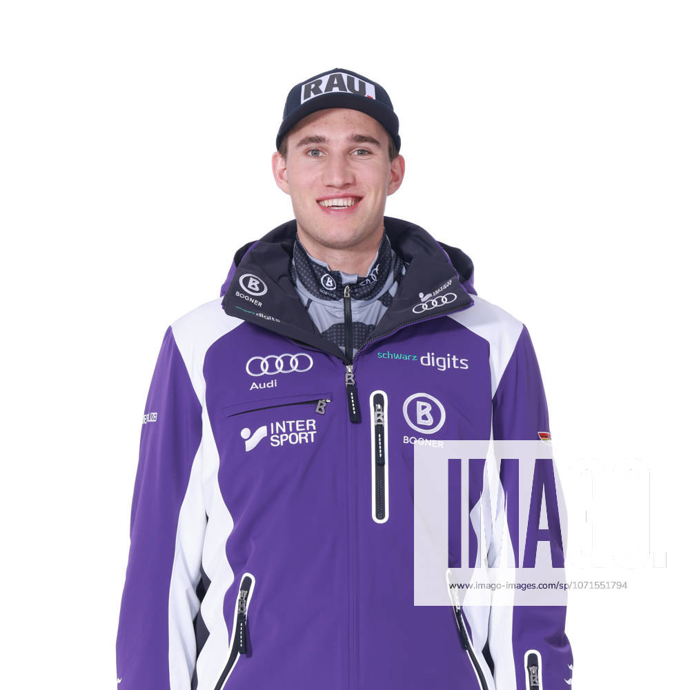 Luis Vogt, DSV (Deutscher Skiverband) Porträttermin 2025 2026, Ski Alpin, Headshot, Headshots, Porträt, Shooting, Studio, Studioshooting, Vorstellung, Präsentation, Pressetermin, GER !ACHTUNG: Honorarfreie Nutzung bei Urhebernennung - This media material may be used freely for editorial purposes in broadcast, print, online, and radio. Use for other purposes is prohibited! !ACHTUNG: Honorarfreie Nutzung bei Urhebernennung - This media asset is free for editorial broadcast, print, online and radio use. It is restricted for use for other purposes!