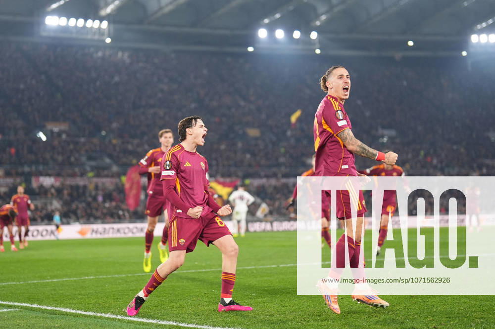 Romas Niccolo Pisilli celebrates after scoring during the Uefa Europa League soccer match between Roma and VFB Stuttgart at the Olympic Stadium in Rome, Italy - Thursday, January 22, 2026. - Soccer .