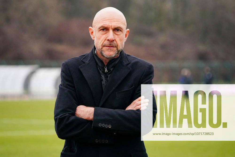 CALCIO - Serie A Femminile - FC Como Women vs Inter - FC Internazionale The head coach Stefano Sottili (FC Como Women) during FC Como Women vs Inter - FC Internazionale, Italian football Serie A Women match in Meda (MB), Italy, January 25 2026 Meda (MB) Italy