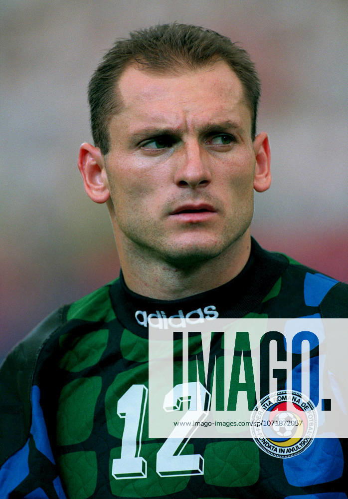 Colombia V Romania, FIFA World Cup, WM, Weltmeisterschaft, Fussball Finals Group A Bogdan Stelea of Romania portrait before the FIFA World Cup Finals Group A match between Colombia and Romania at Rose Bowl In Pasadena on June 18, 1994 in California, United States. California Rose Bowl In Pasadena United States United States