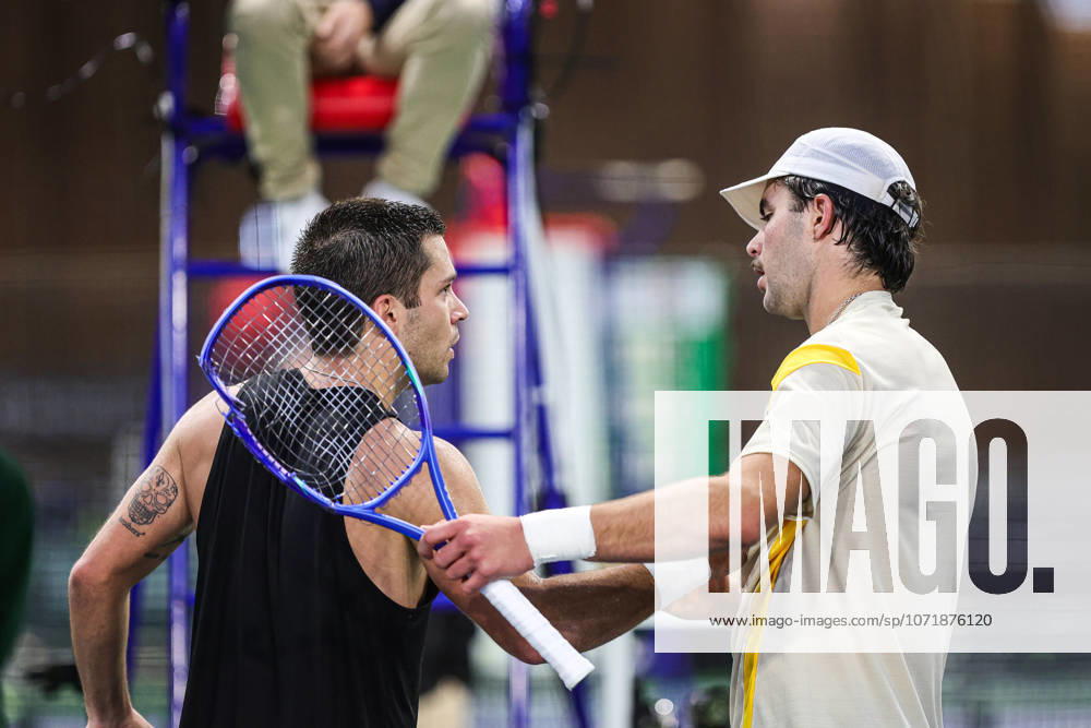 Indoor Oeiras Open 2 - Jaime Faria VS Alexis Galarneau Alexis Galernau of Canada competes against Jaime Faria of Portugal during the second round of the Indoor Oeiras Open 2026 - Challenger Tour Tennis at Clube de Tenis do Jamor in Oeiras, Portugal, on January 30, 2026. Lisbon Lisboa Portugal