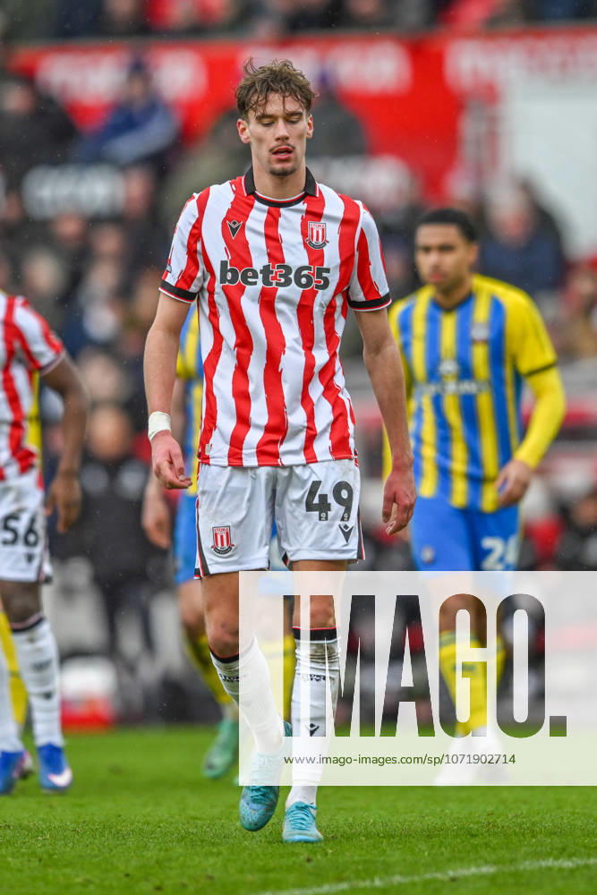 Stoke City v Southampton Sky Bet Championship Milan Smit of Stoke City during the Sky Bet Championship match at the bet365 Stadium, Stoke-on-Trent 31 01 2026 UK Newspapers OUT