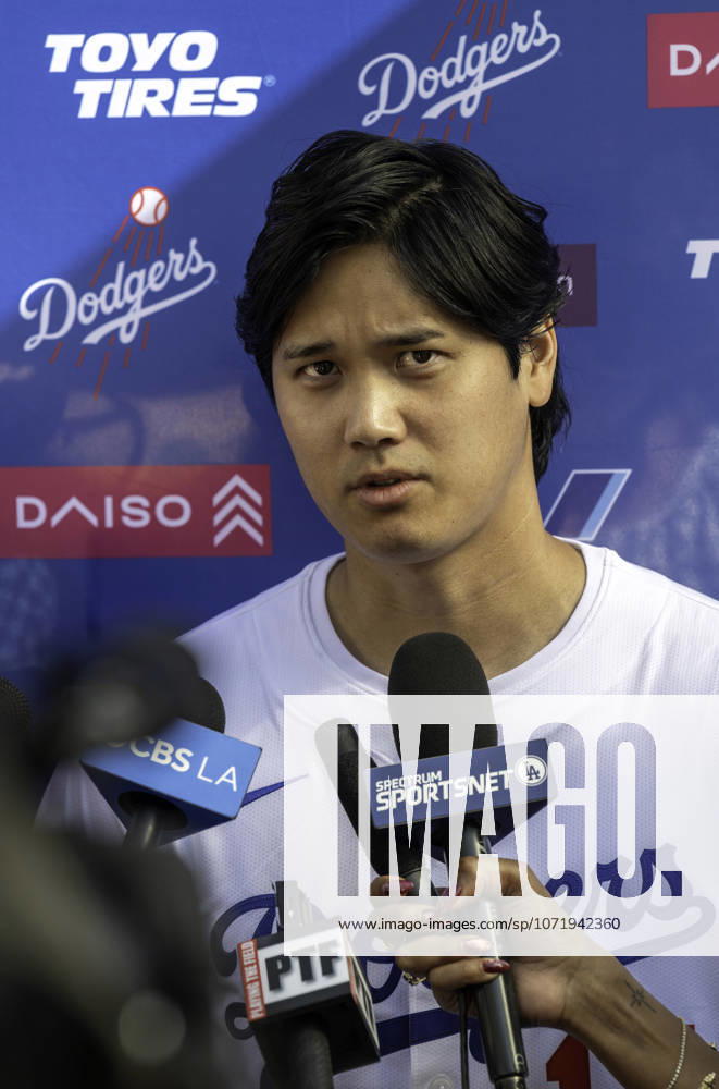 Los Angeles Dodger SHOHEI OHTANI speaking to the media at DodgerFest at Dodger Stadium on January 31, 2026. News - January 31, 2026 - ZUMAh234 20260131_zsp_h234_013