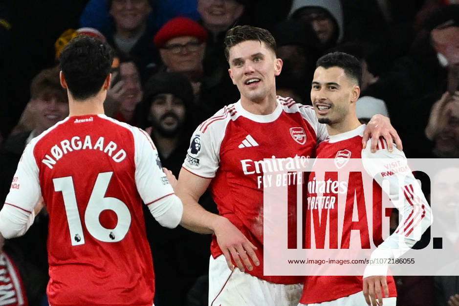 Arsenal v Sunderland, Premier League **GOAL** Arsenal forward Viktor Gyökeres (14) GOAL scores 3-0 and celebrates during the Premier League match between Arsenal and Sunderland at the Emirates Stadium, London, UK on 7 February 2026. London Emirates Stadium Greater London UK Editorial use only DataCo restrictions apply See www.football-dataco.com ,