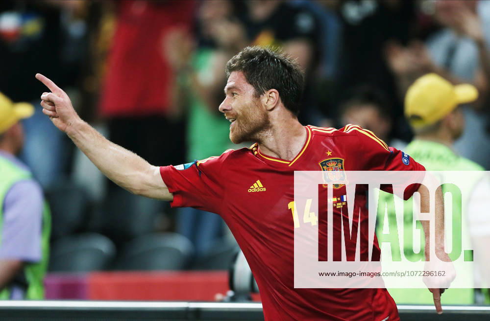 Spain V France, UEFA EURO, EM, Europameisterschaft,Fussball 2012 Quarter Final Xabi Alonso of Spain celebrates during the UEFA Euro 2012 Quarter Final match between Spain and France at Donbass Arena on June 23, 2012 in Donetsk, Ukraine. Donetsk Donbass Arena Ukraine Ukraine