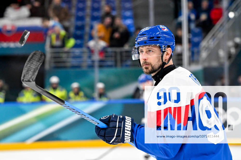 Milano, Santa Giulia Ice hockey, Eishockey Arena, Winter Olympics: Slovakia - Finland (Ice Hockey), Tomas Tatar of Slovakia warming up before the game Milano Santa Giulia Ice Hockey Arena Lombardy Italy