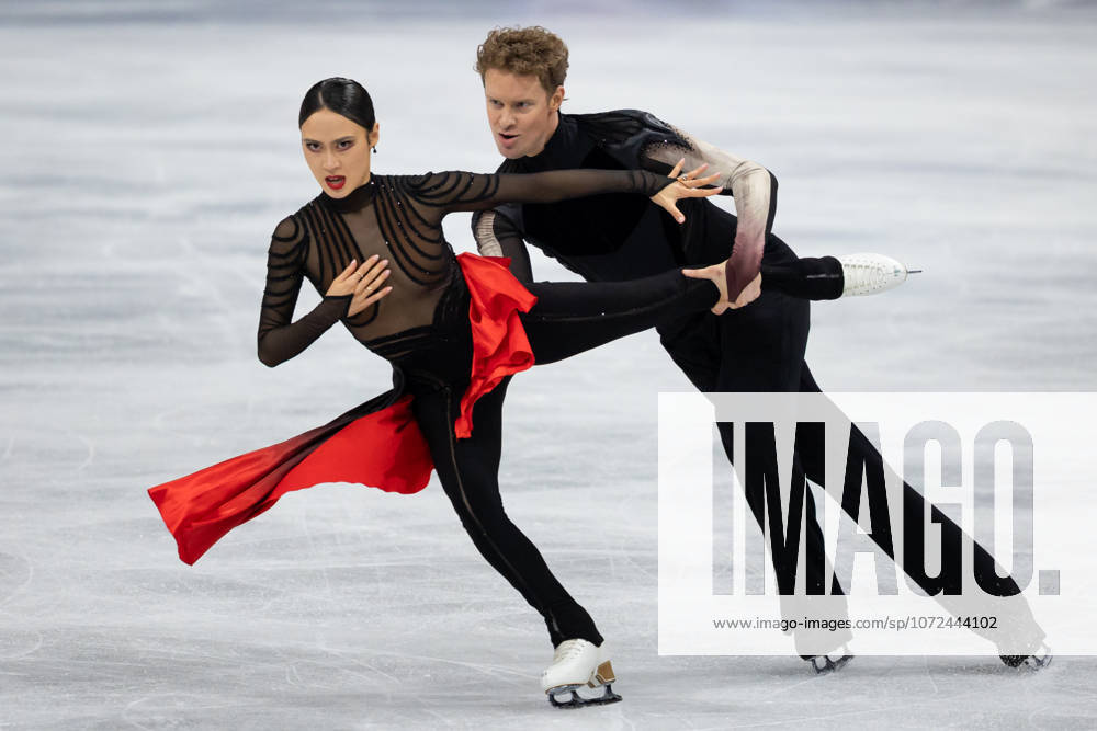 Madison Chock and Evan Bates of the United States perform in Figure skating, Eiskunstlauf Ice dancing, Eistanzen Free program and win the silver medal during the 2026 Winter Olympics at the Milano Ice Skating Arena on Wednesday in Milano. Milano Italy - ZUMAj89_ 20260211_oly_j89_026