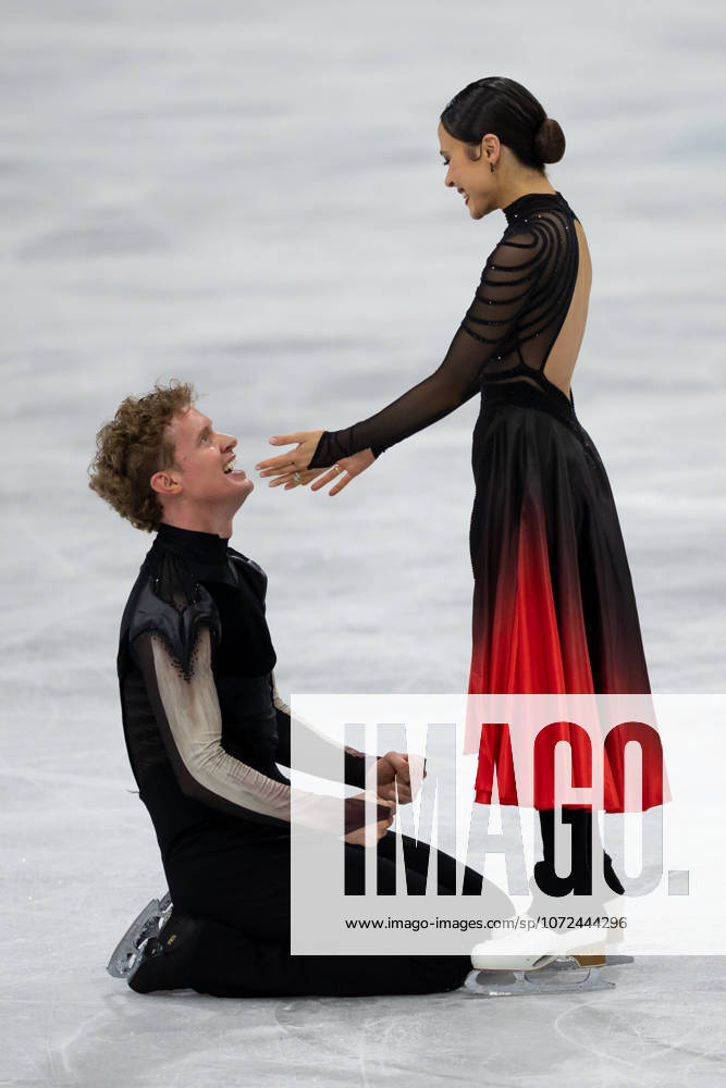 Madison Chock and Evan Bates of the United States perform in Figure skating, Eiskunstlauf Ice dancing, Eistanzen Free program and win the silver medal during the 2026 Winter Olympics at the Milano Ice Skating Arena on Wednesday in Milano. Milano Italy - ZUMAj89_ 20260211_oly_j89_045