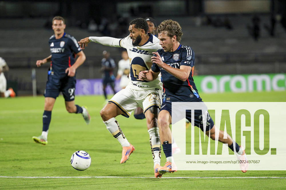 CONCACAF CHAMPIONS CUP 2026 CONCACAF CHAMPIONS CUP 2026 PUMAS VS SAN DIEGO FC 10022026 MEXICO CITY, MEXICO. Action photo of Juninho (L) of Pumas UNAM of the Liga BBVA MX and Wilson Eisner (R) of San Diego FC of the MLS, Fussball Herren, USA during round 1 game of the CONCACAF Champions Cup 2026 at the Estadio Olimpico Ciudad Universitaria of Mexico City. Foto de accion de Juninho (I) de Pumas UNAM de la Liga BBVA MX, y Wilson Eisner (D) del San Diego FC de la MLS, durante juego de la ronda 1 de la CONCACAF Champions Cup 2026, celebrado en el Estadio Olimpico de Ciudad Universitaria de la Ciudad de Mexico. Photo by IMAGENSHOP AGENCIA FOTOGRAFICA MEXICO CITY MEXICO CITY MEXICO