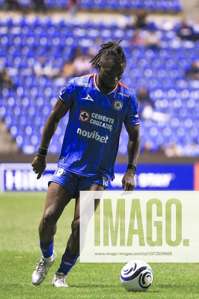 CONCACAF CHAMPIONS CUP 2026 CONCACAF CHAMPIONS CUP 2026 CRUZ AZUL VS VANCOUVER 12022026 PUEBLA, PUEBLA. Action photo of Christian Ebere of Cruz Azul of the Liga BBVA MX, against the Vancouver FC of the Canadian Premier League, during round 1 game of the CONCACAF Champions Cup 2026 at the Estadio Cuauhtemoc of Puebla, Mexico. Foto de accion de Christian Ebere de Cruz Azul de la Liga BBVA MX en contra del Vancouver FC de la Liga Premier Canadiense, durante juego de la ronda 1 de la CONCACAF Champions Cup 2026, celebrado en el Estadio Cuauhtemoc de Puebla, Mexico. Photo by IMAGENSHOP AGENCIA FOTOGRAFICA PUEBLA PUEBLA MEXICO