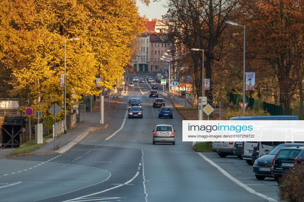 Görlitz - Impressionen aus der Innenstadt Die Innenstadt von Görlitz bietet zahlreiche interessante Gebäude. Besonders der historische Kern ist bei Touristen sehr beliebt. Auch wurden hier zahlreiche Hollywood-Filme gedreht.