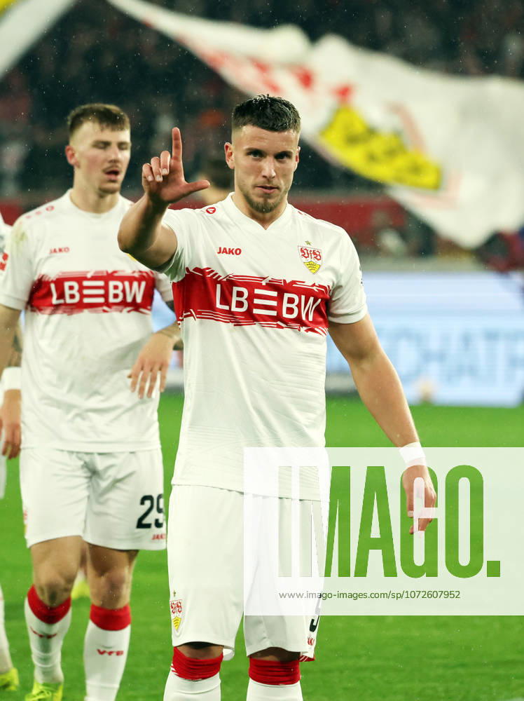VfB Stuttgart - 1. FC Köln Deutschland, Stuttgart, 14.02.2026, Fussball, Bundesliga, Saison 2025 2026, VfB Stuttgart - 1. FC Köln: Ermedin Demirovic (VfB Stuttgart); Jubel Tor 1:0 Demirovic.
