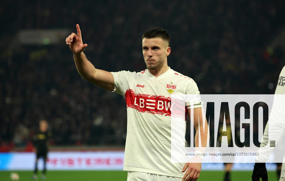 VfB Stuttgart - 1. FC Köln Deutschland, Stuttgart, 14.02.2026, Fussball, Bundesliga, Saison 2025 2026, VfB Stuttgart - 1. FC Köln: Ermedin Demirovic (VfB Stuttgart); Jubel Tor 2:1 Demirovic.