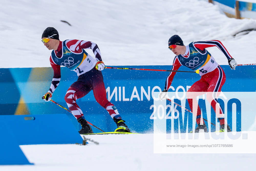 Wilde Jagd . . . Johannes LAMPARTER (AUT), 2.Platz, 2nd place, vor Jens Luraas OFTEBRO (NOR), 1.Platz,1st place, Sieger, winner, Olympiasieger, Olympic Champion. 10 km Skilanglauf der Nordische Kombination. Olympische Winterspiele 2026. 17.2.2026, in Tesero Cross-Country Stadium, Italien. Quelle Copyright Credit : Oryk HAIST