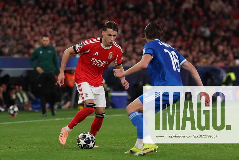 FBL-UEFA Champions League 2025-26 SL Benfica - Real Madrid Amar Dedic (S.L.Benfica), Alvaro Carreras (Real Madrid) battles for the Ball during UEFA Champions League 2025-26 KO play-offs match between Lisboa e Benfica and Real Madrid at Estadio da Luz on Thursday 17 February 2026 in Lisbon, Portugal
