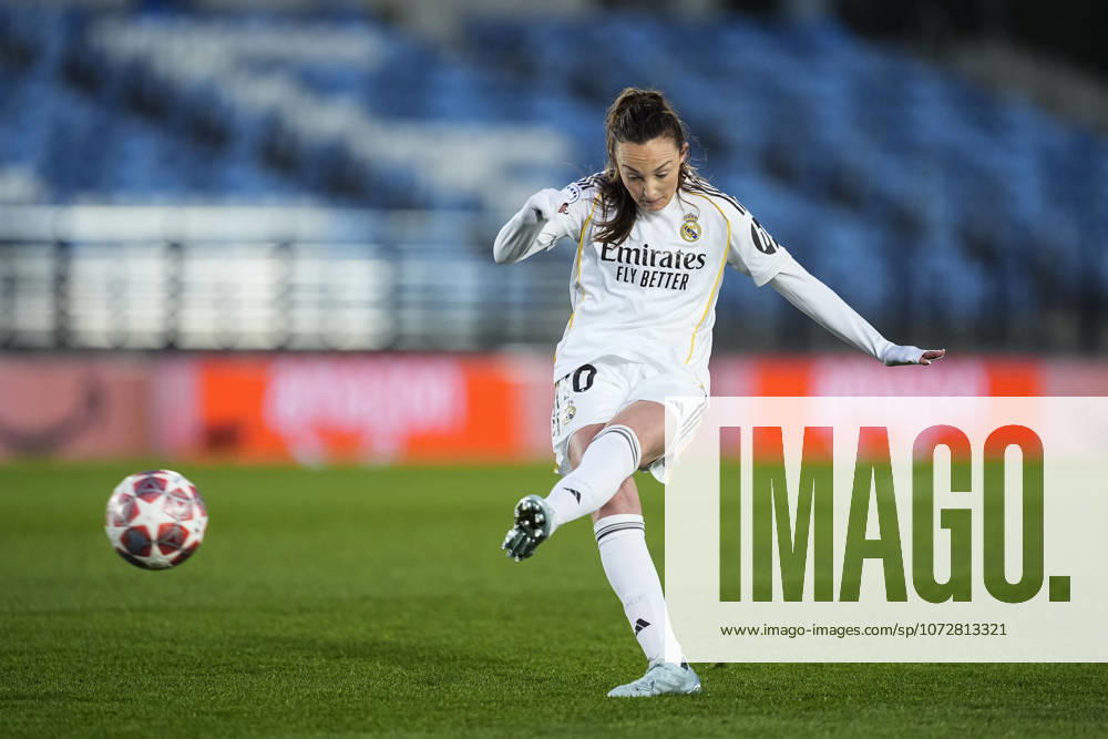 Caroline Weir of Real Madrid CF in action during the UEFA Women s Champions League 2025 26 KO play-offs Second Leg match between Real Madrid C.F. and Paris FC at Alfredo Di Stefano on February 18, 2026 in Madrid, Spain. Valdebebas Spain - ZUMAa181 20260218_zaa_a181_026