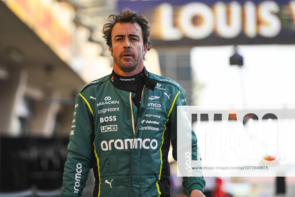 F1 - PRE-SEASON TESTING 2026 - BAHRAIN 2 ALONSO Fernando (spa), Aston Martin F1 Team Honda AMR26, portrait during the Formula 1 Aramco pre-season testing 2026 of the 2026 FIA Formula One World Championship, WM, Weltmeisterschaft from February 18 to 20, 2026 on the Bahrain International Circuit, in Sakhir, Bahrain - SakhirBahrain