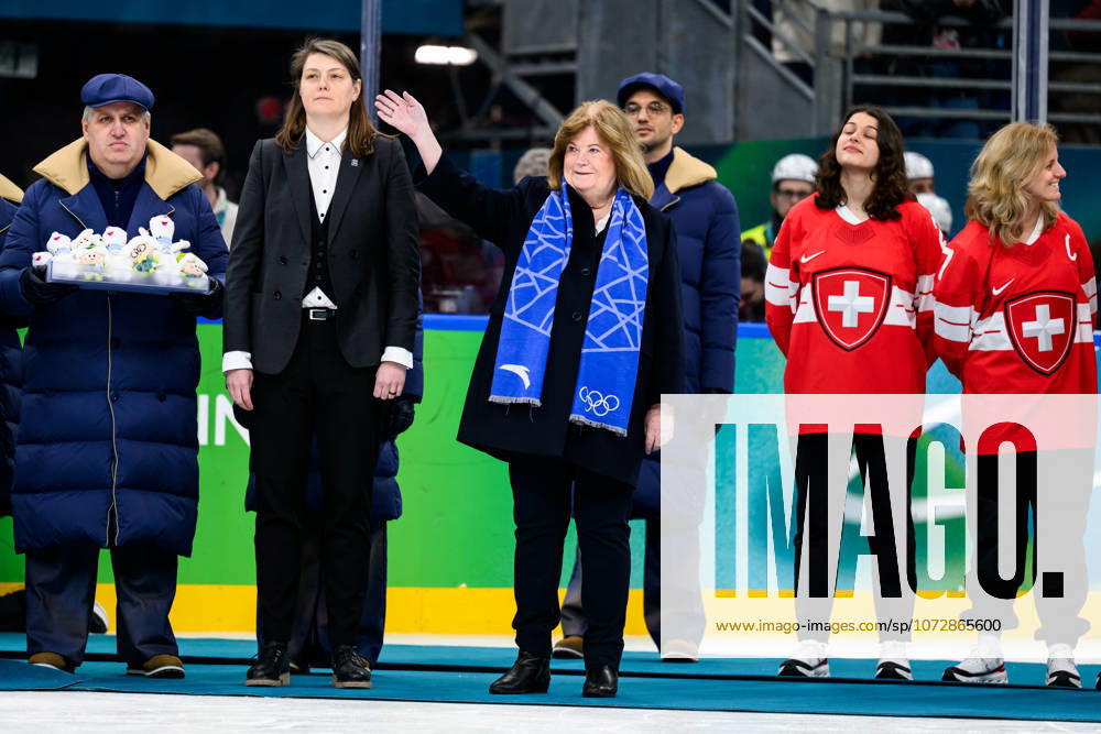 Gunilla Lindberg, Secretary General of ANOC, at the medal ceremony after the women s Ice hockey, Eishockey final game between USA and Canada during day 13 of the 2026 Winter Olympics on February 19, 2026 in Milan. Photo: Emma Wallskog BILDBYRAN kod EW EW0643 ishockey ice hockey Olympic Games, Olympische Spiele, Olympia, OS olympics winter olympics os ol olympiska spel vinter-os olympiske leker milano cortina 2026 milan cortina 2026 milano cortina 2026 olympic games milano cortina 2026 winter olympic games milano cortina-os milano cortina-ol vinter-ol 13 bbeng dam usa kanada canada final