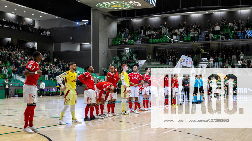 Pavilhão João Rocha, Lisbon, Portugal, Liga Placard Futsal Season 2025-26: Sporting CP vs SL Benfica; Team SL Benfica and Sporting CP photo before the game.