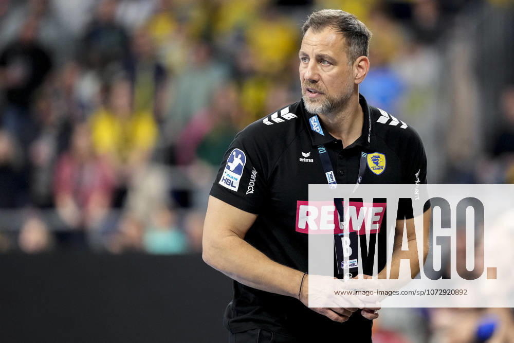 Maik Machulla (Trainer, Cheftrainer, RNL), Einzelbild, Einzelfoto, Aktion, Action, 20.02.2026, Mannheim (Deutschland), Handball, Bundesliga, Rhein-Neckar Löwen - TBV Lemgo Lippe