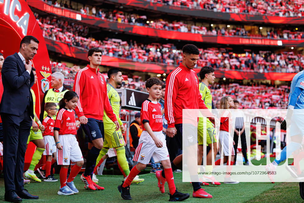 Alexander Bah seen during Liga Portugal game between SL Benfica and AFS Aves (Luis Loureiro Ball Raw Images) Lisbon Estadio da Luz Portugal