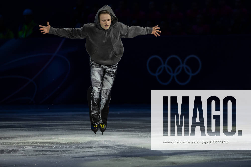 Ilia Malinin of the United States performs in the Figure skating, Eiskunstlauf Gala during the 2026 Winter Olympics at the Milano Ice Skating Arena on Saturday in Milano. Milano Italy - ZUMAj89_ 20260221_oly_j89_102