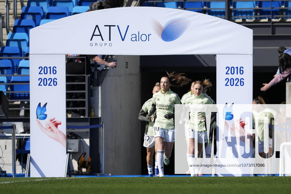 Caroline Weir and Sara Holmgaard of Real Madrid CF warms up during the Spanish Women League, Liga F, football match played between Real Madrid and CD Costa Adeje Tenerife at Alfredo Di Stefano stadium on February 22, 2026, in Valdebebas, Madrid, Spain. Real Madrid V CD Costa Adeje Tenerife - Liga F - ZUMAa181 20260222_zaa_a181_001