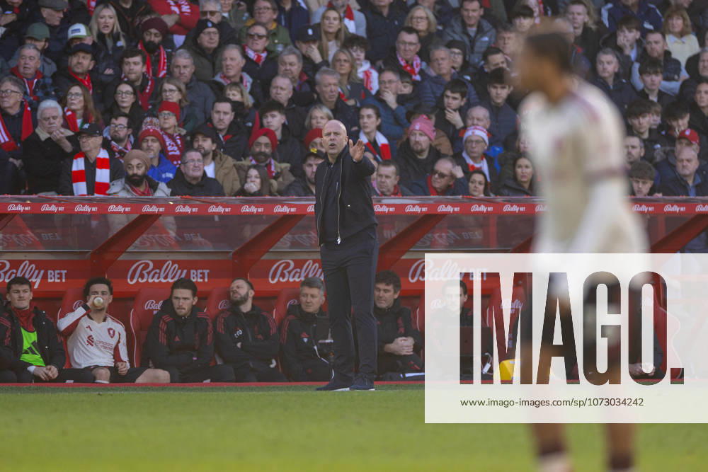 Football - FA Premier League - Nottingham Forest FC v Liverpool FC NOTTINGHAM, ENGLAND - Sunday, February 22, 2026: Liverpool s head coach Arne Slot during the FA Premier League match between Nottingham Forest FC and Liverpool FC at the City Ground. (Photo by David Rawcliffe Propaganda) NOTTINGHAM City Ground NOTTINGHAMSHIRE ENGLAND