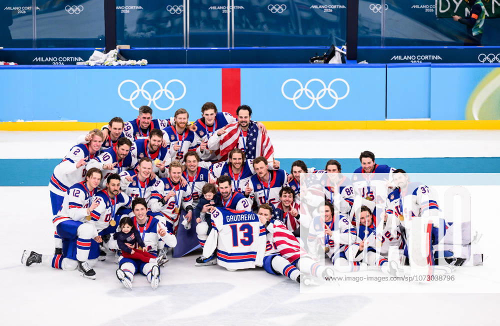 Players of USA celebrate with the shirt of Johnny Gaudreau who died in 2024 after the men s Ice hockey, Eishockey final between Canada and USA during day 16 of the 2026 Winter Olympics on February 22, 2026 in Milan. Photo: Carl Sandin BILDBYRAN kod CS JM0802 bbeng ishockey ice hockey Olympic Games, Olympische Spiele, Olympia, OS olympics winter olympics os ol olympiska spel vinter-os olympiske leker milano cortina 2026 milan cortina 2026 milano cortina 2026 olympic games milano cortina 2026 winter olympic games milano cortina-os milano cortina-ol vinter-ol final usa united states canada kanada jubel
