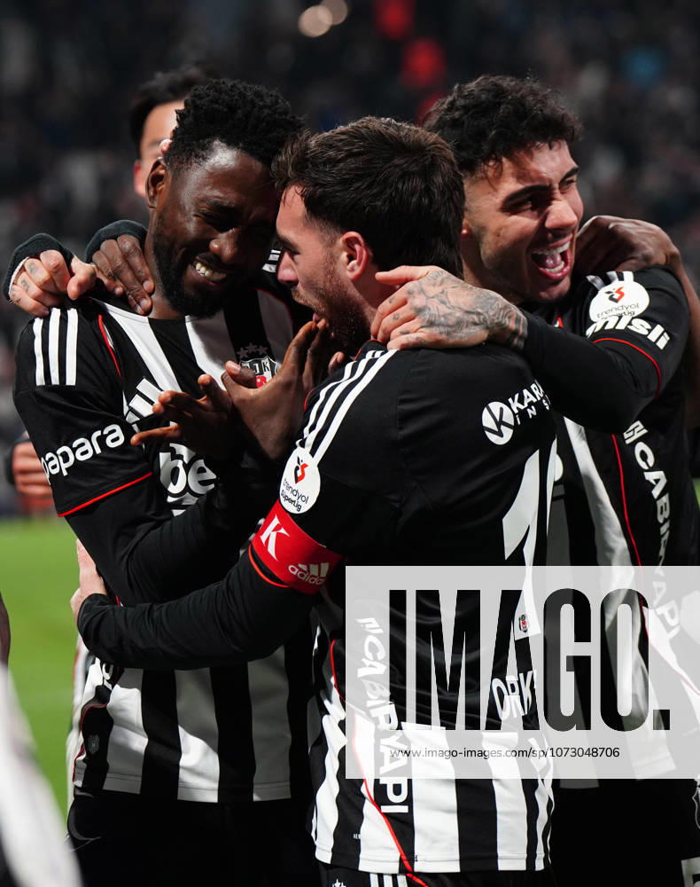 Wilfred Ndidi (4) of Besiktas celebrates after scoring the first goal of his team with Orkun Kokcu (10) , Junior Olaitan (15) and Emirhan Topcu (R) during the Trendyol Turkish Süper League match between Besiktas JK and Göztepe SK at Tupras Stadium on February 22, 2026 in Istanbul, Turkey. (Photo by Seskimphoto ) Besiktas v Goztepe - Turkish Super League
