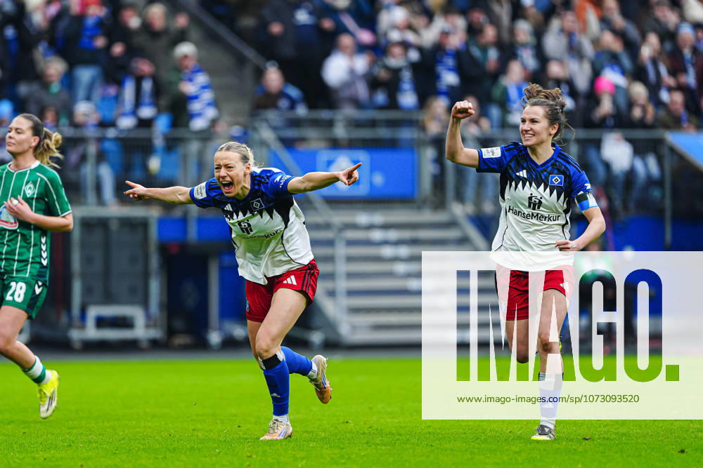Torjubel nach Tor zum 1:0 per Elfmeter Strafstoss Sophie Hildebrand (Hamburger SV, 22) GER, Hamburger SV vs. SV Werder Bremen, Frauen, Fussball, 1. Bundesliga, Spieltag 19, Saison 2025 2026, 21.02.2026 GER, Hamburger SV vs. SV Werder Bremen, Frauen, Fussball, 1. Bundesliga, Spieltag 19, Saison 2025 2026, 21.02.2026 Hamburg
