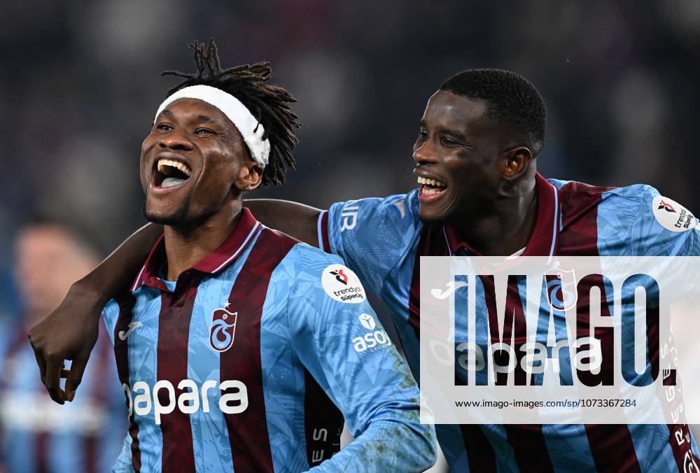 Trabzonspor v Misirli.com.tr Fatih Karagumruk - Turkish Super Lig TRABZON, TURKIYE - FEBRUARY 27: Chibuike Nwaiwu (L) and Paul Onuachu of Trabzonspor celebrate after scoring a goal during Turkish Super Lig week 24 football match between Trabzonspor and Misirli.com.tr Fatih Karagumruk at Papara Park in Trabzon, Turkiye on February 27, 2026. Hakan Burak Altunoz Anadolu Trabzon Turkey. Editorial use only. Please get in touch for any other usage.