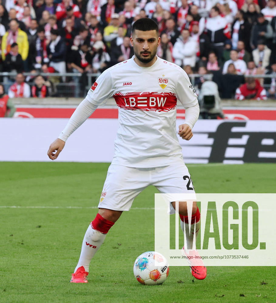 Stuttgart, Fußball Bundesliga, 20. Spieltag, VfB Stuttgart vs. VfL Wolfsburg, Deniz Undav ( VfB )