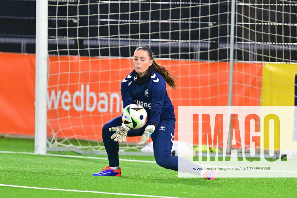 Stockholm, Sweden, February 27th 2026: Isabella Filippa Andersen (1 Denmark) during warmup ahead of the UEFA Womens U17, U 17 EURO Qualifier, EM, Europameisterschaft football match between Denmark and Sweden at Kristinebergs IP in Stockholm, Sweden. (Peter Sonander SPP)