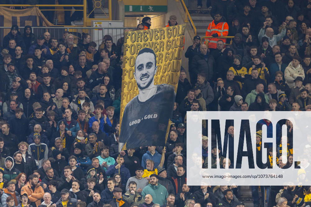 Football - FA Cup - 5th Round - Liverpool FC v Wolverhampton Wanderers FC WOLVERHAMPTON, ENGLAND - Friday, March 6, 2026: Wolverhampton Wanderers supporters banner Diogo Jota which pay tribute to Diogo Jota, who died in a car accident in July, during the FA Cup 5th Round match between Liverpool FC and Wolverhampton Wanderers FC at Molineux. (Photo by David Rawcliffe Propaganda) WOLVERHAMPTON Molineux WEST MIDLANDS ENGLAND