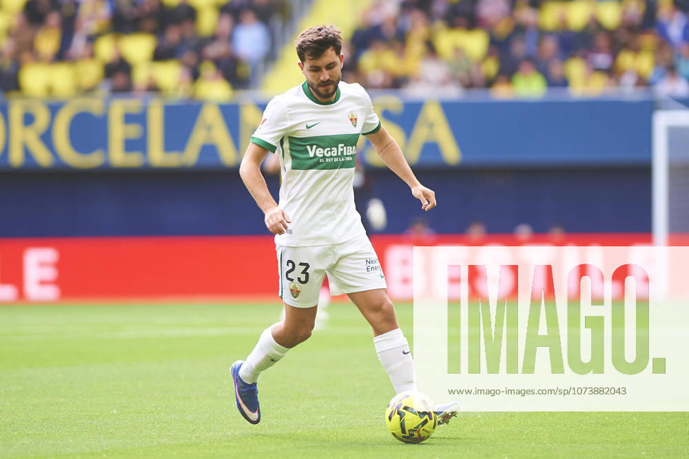 Victor Chust (Elche CF) during the LaLiga EA Sports match between Villarreal CF and Elche CF at Estadio de la Ceramica on March 8, 2026 in Villarreal, Spain. (Photo by Maria Jose Segovia DeFodi Images) -