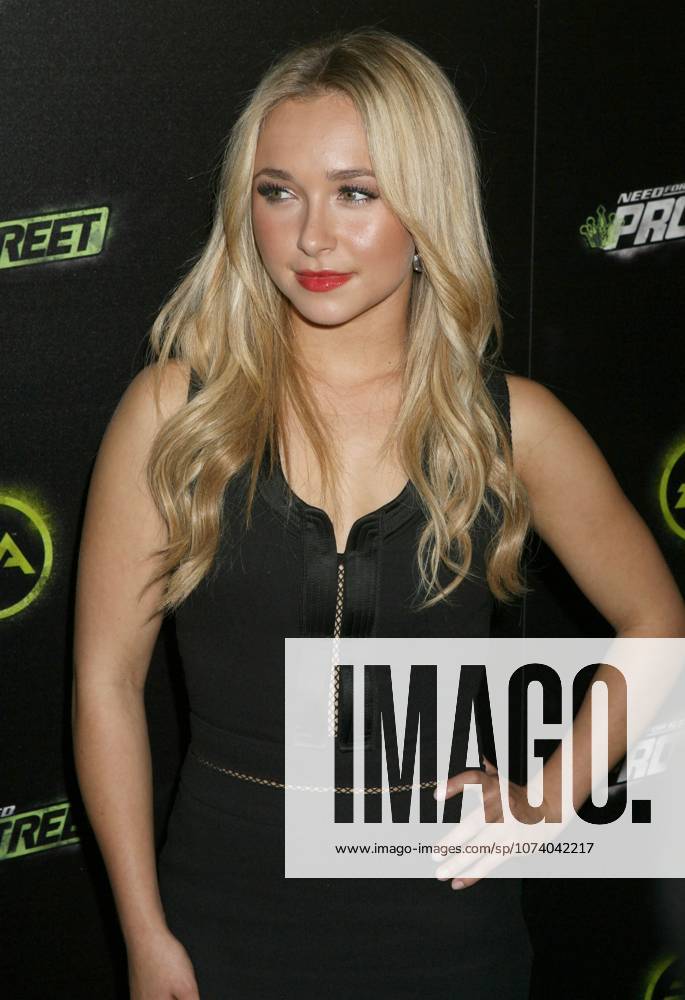 Hollywood, CA, U.S. - 13 November 2007 - Hollywood, California - Hayden Panettiere. Electronic Arts, Inc. launch of Need for Speed ProStreet Game party hosted by Hayden Panettiere of Heroes at Les Deux. Photo Credit: Russ Elliot AdMedia