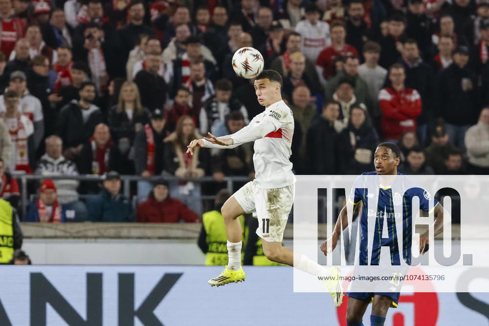 Bilal El Khannouss (VfB Stuttgart, 11) beim Kopfball , Deutschland, Fussball, UEFA Europa League, Achtelfinale, 2025 2026, VfB Stuttgart vs. FC Porto, 12.03.2026, Stuttgart Arena Stuttgart Deutschland
