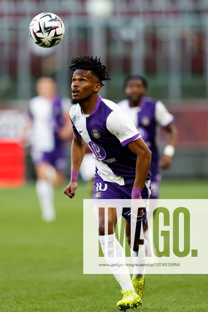 FC Metz v Toulouse FC - Ligue 1 McDonald s 2025 2026 10 Yann GBOHO (tfc) during the Ligue 1 McDonald s match between Metz and Toulouse at Stade Saint-Symphorien on March 15, 2026 in Metz, France. Metz France