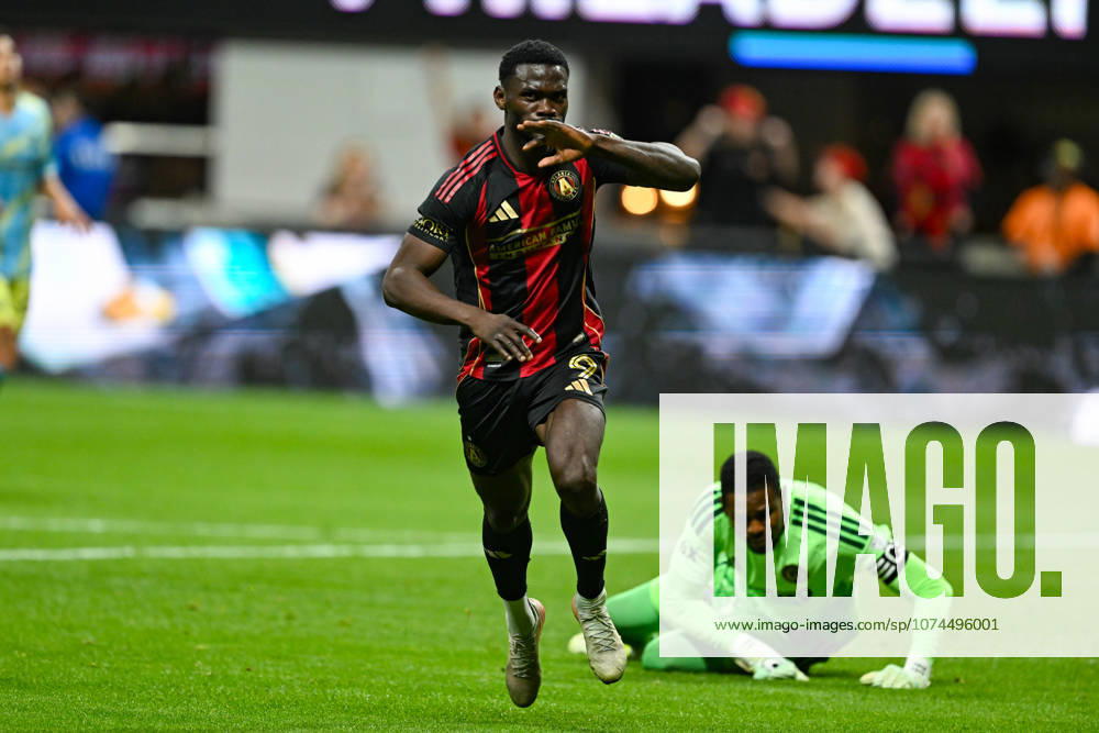 ATLANTA, GA - MARCH 14: Emmanuel Latte Lath 9 of Atlanta reacts after scoring a first-half goal during the MLS, Fussball Herren, USA match between the Philadelphia Union and Atlanta United FC on March 14th, 2026 at Mercedes-Benz Stadium in Atlanta, GA. (Photo by Rich von Biberstein Icon Sportswire) SOCCER: MAR 14 MLS Atlanta United vs Philadelphia Union Icon260314003
