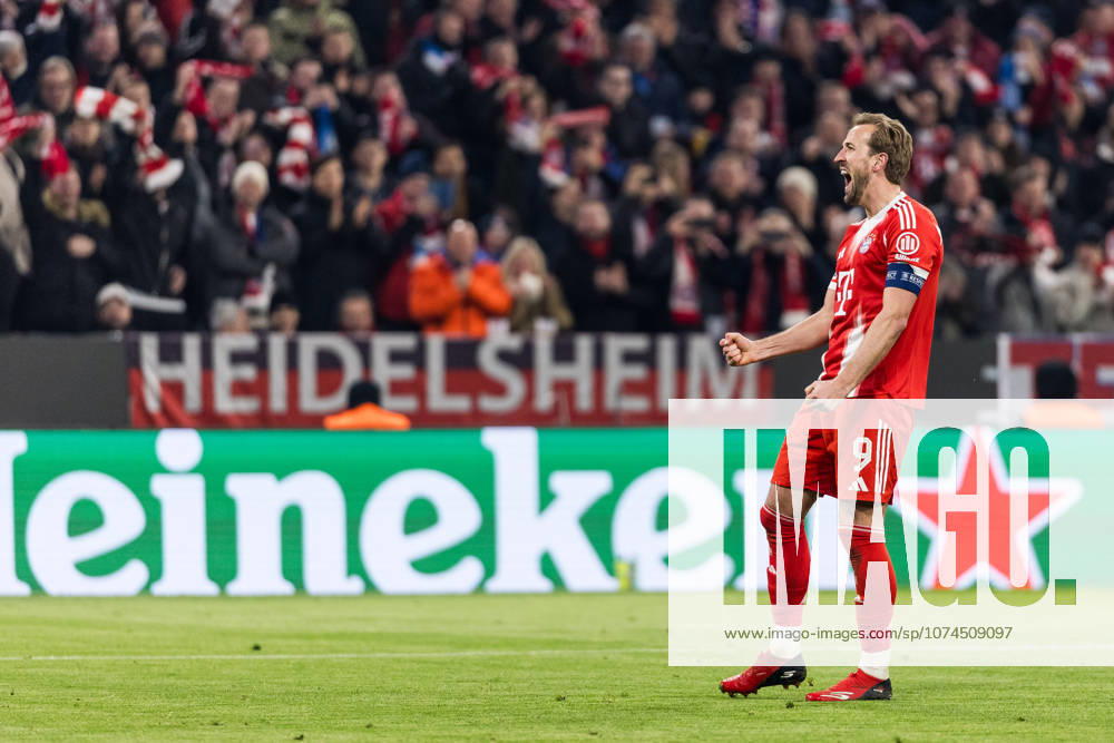Harry Kane (FC Bayern Muenchen, 9) celebrates scoring the 2:0 goal during the UEFA Champions League match between FC Bayern Muenchen vs. Atalanta Bergamo at Allianz Arena at Round of 16 match of the UEFA Champions League on March 18, 2026 in Munich, Germany. Bavaria Germany
